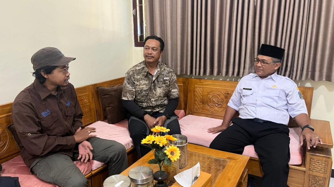 Menanam Benih Konservasi di Bangku Sekolah